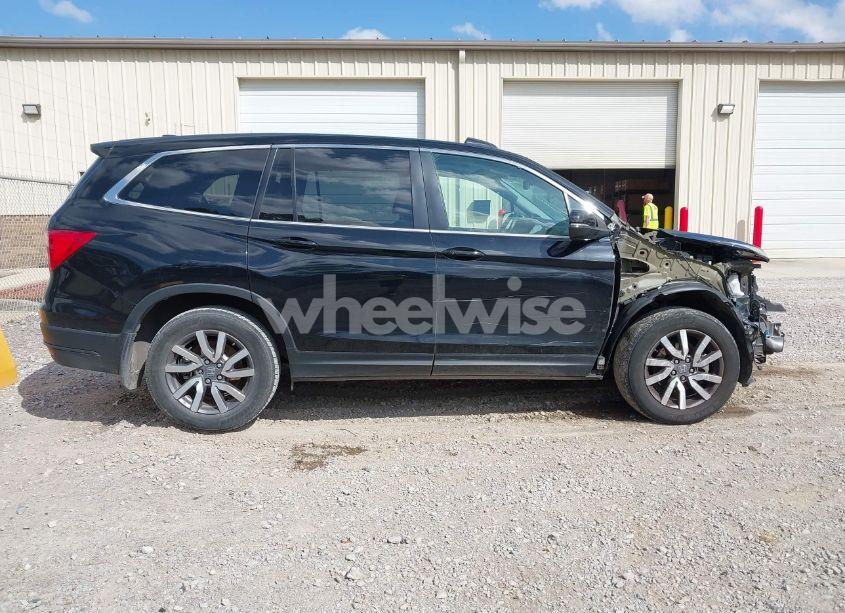 Photo 14 of 2019 Honda Pilot EX-L (VIN 5FNYF5H5XKB008027)