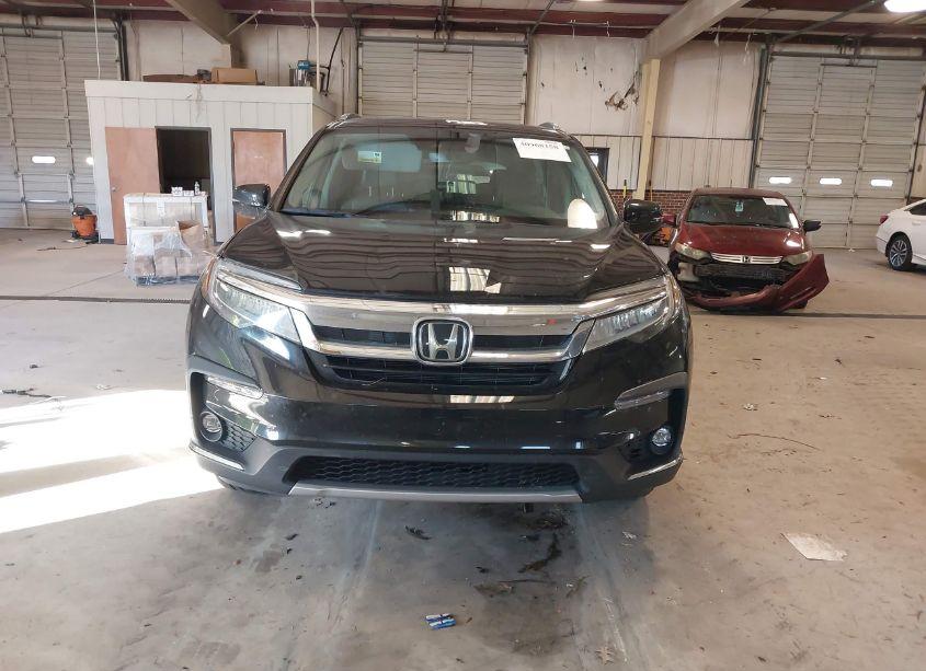 Photo 13 of 2022 Honda Pilot 2WD TOURING 7 PASSENGER (VIN 5FNYF5H60NB013377)