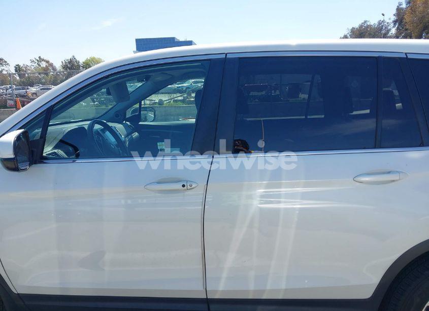 Photo 14 of 2018 Honda Pilot EX-L (VIN 5FNYF5H61JB010109)