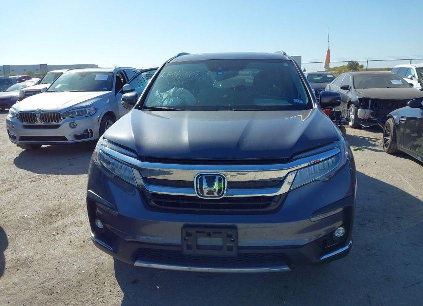 Photo 12 of 2022 Honda Pilot 2WD TOURING 7 PASSENGER (VIN 5FNYF5H61NB031922)