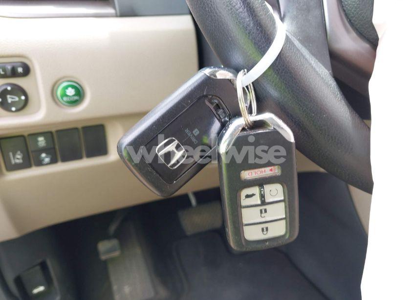 Photo 11 of 2017 Honda Pilot EX-L (VIN 5FNYF5H62HB010064)