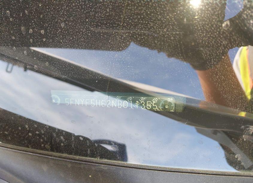 Photo 9 of 2022 Honda Pilot 2WD TOURING 7 PASSENGER (VIN 5FNYF5H62NB011355)