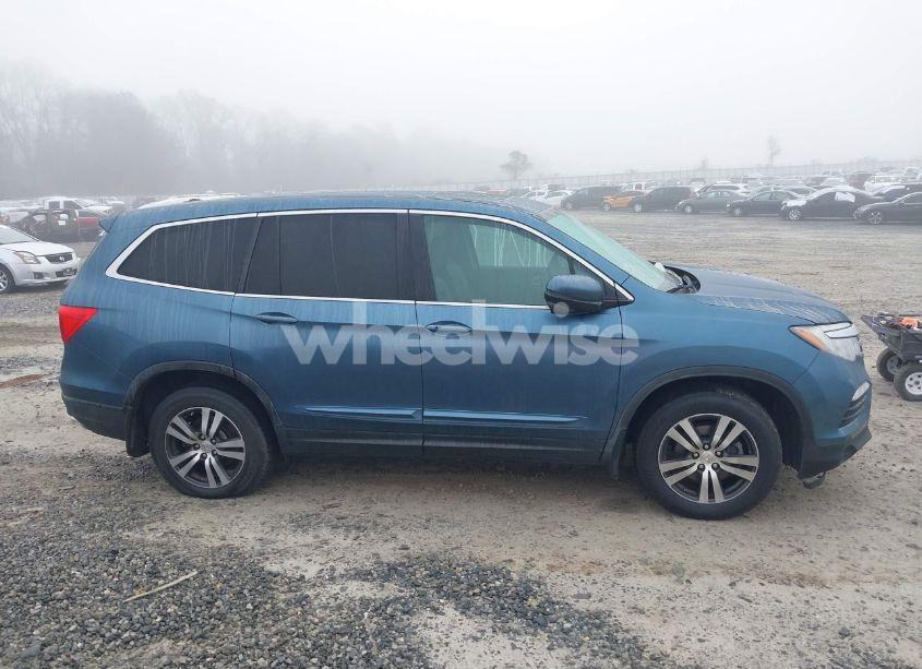 Photo 13 of 2016 Honda Pilot EX-L (VIN 5FNYF5H63GB007303)