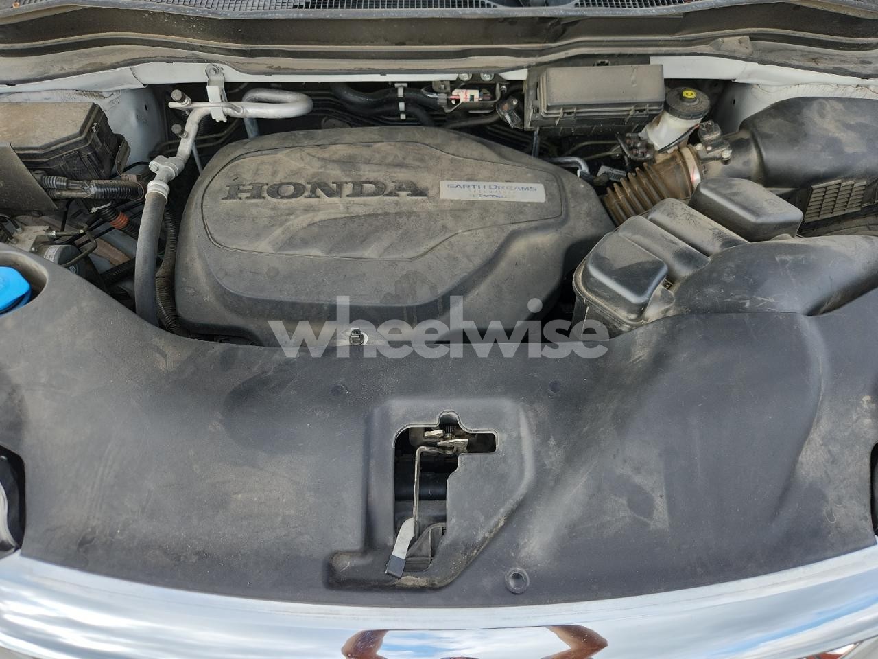 Photo 12 of 2020 HONDA PILOT TOURING (VIN 5FNYF5H63LB001284)