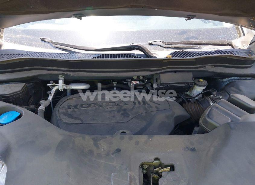 Photo 10 of 2021 Honda Pilot 2WD TOURING 7 PASSENGER (VIN 5FNYF5H63MB039129)