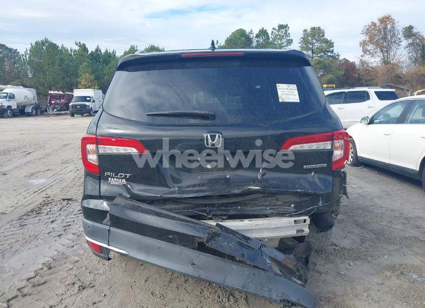 Photo 16 of 2019 Honda Pilot TOURING (VIN 5FNYF5H64KB017914)