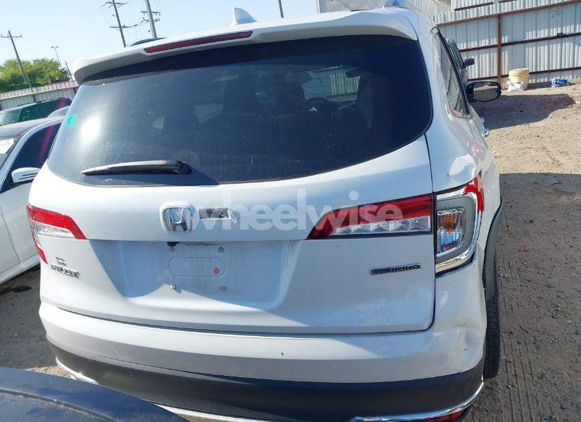 Photo 16 of 2022 Honda Pilot 2WD TOURING 7 PASSENGER (VIN 5FNYF5H64NB027301)