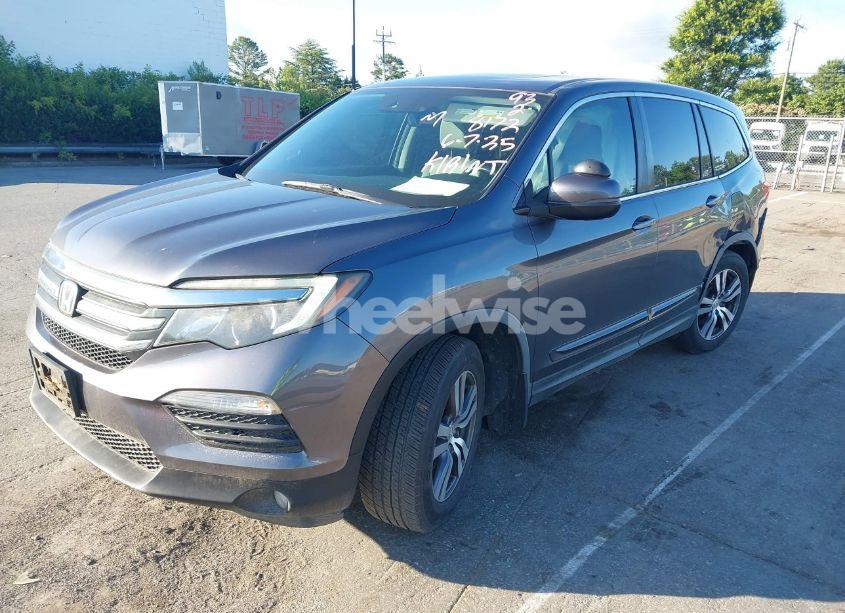 Photo 2 of 2016 Honda Pilot EX-L (VIN 5FNYF5H65GB058172)