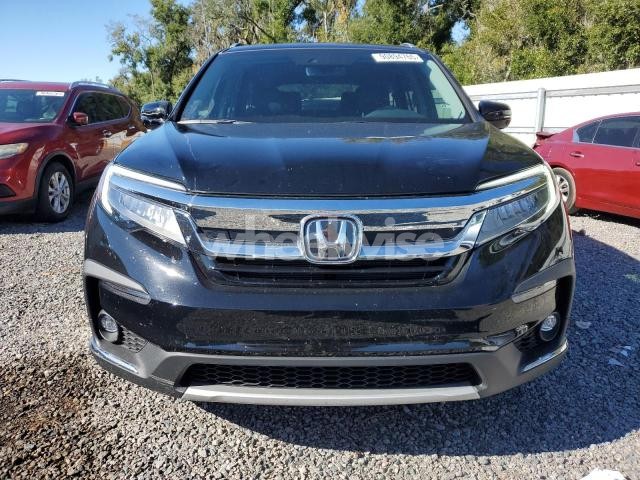 Photo 12 of 2019 HONDA PILOT TOURING N/A (VIN 5FNYF5H65KB010731)
