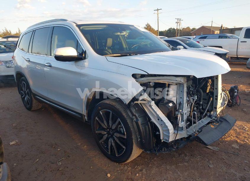 2021 Honda Pilot 2WD TOURING 7 PASSENGER (VIN 5FNYF5H65MB025717) main photo