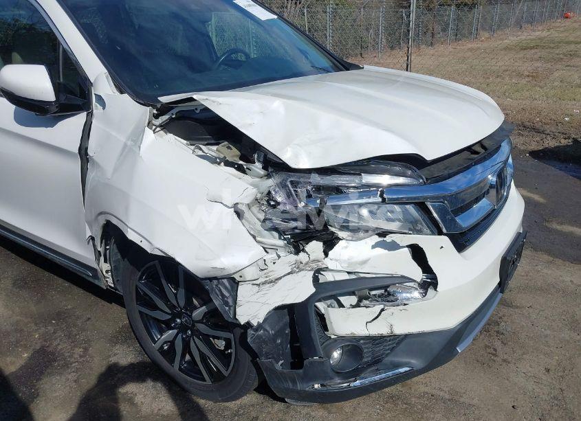 Photo 18 of 2019 Honda Pilot TOURING (VIN 5FNYF5H68KB009606)