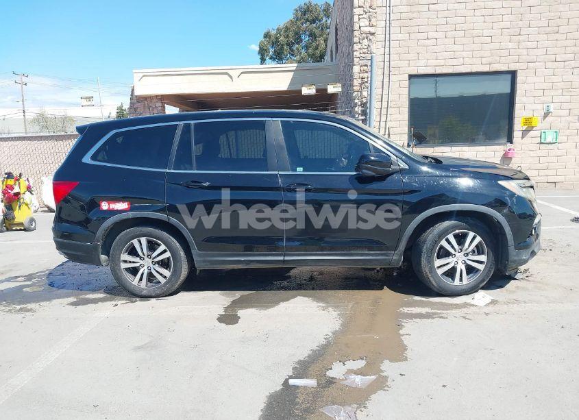 Photo 13 of 2016 Honda Pilot EX-L (VIN 5FNYF5H69GB043237)