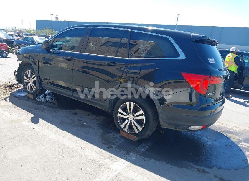 Photo 3 of 2016 Honda Pilot EX-L (VIN 5FNYF5H69GB043237)