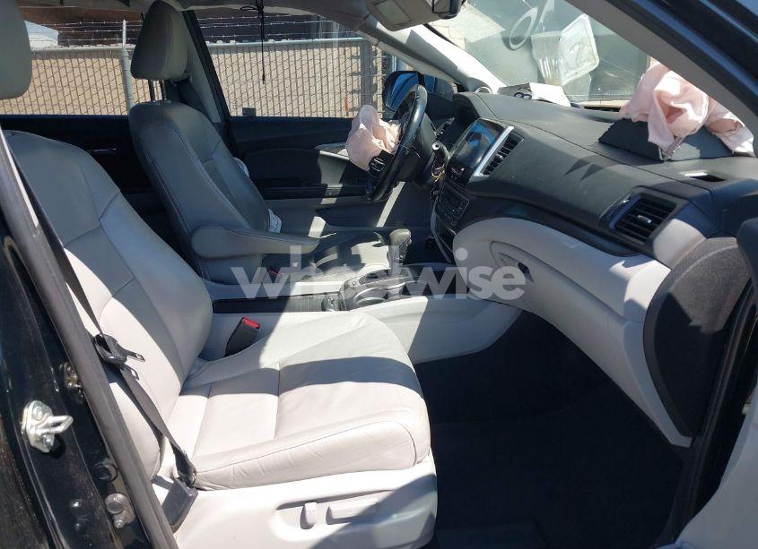 Photo 5 of 2016 Honda Pilot EX-L (VIN 5FNYF5H69GB043237)