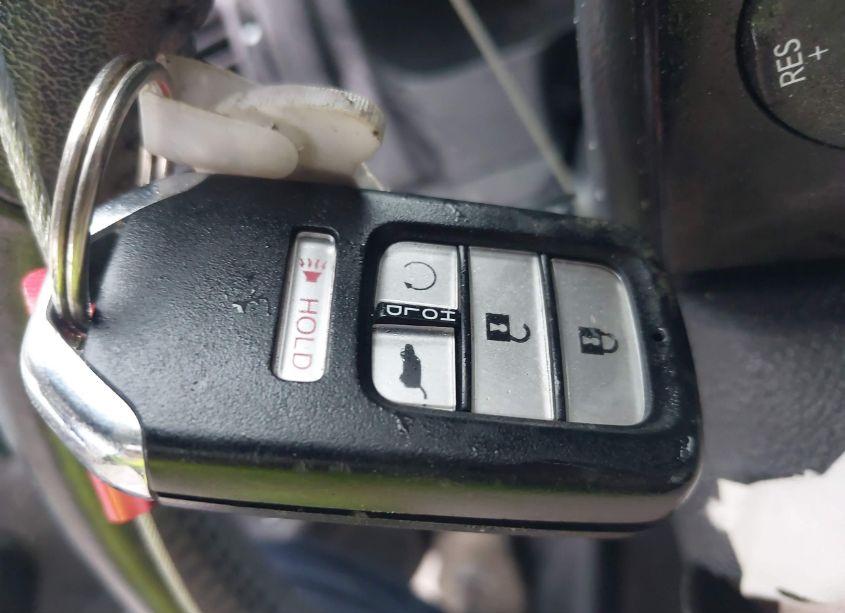 Photo 11 of 2021 Honda Pilot 2WD TOURING 7 PASSENGER (VIN 5FNYF5H69MB029611)