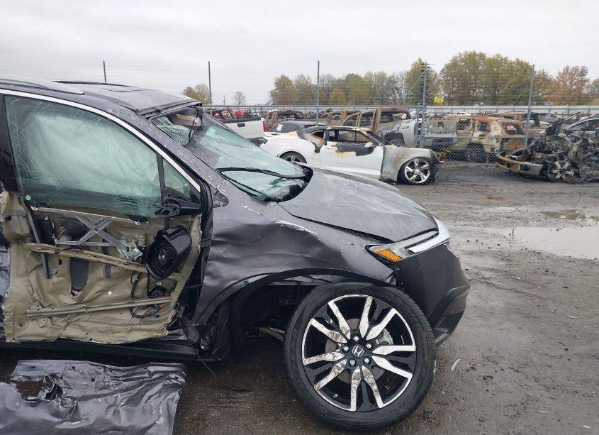 Photo 12 of 2021 Honda Pilot 2WD TOURING 7 PASSENGER (VIN 5FNYF5H69MB029611)