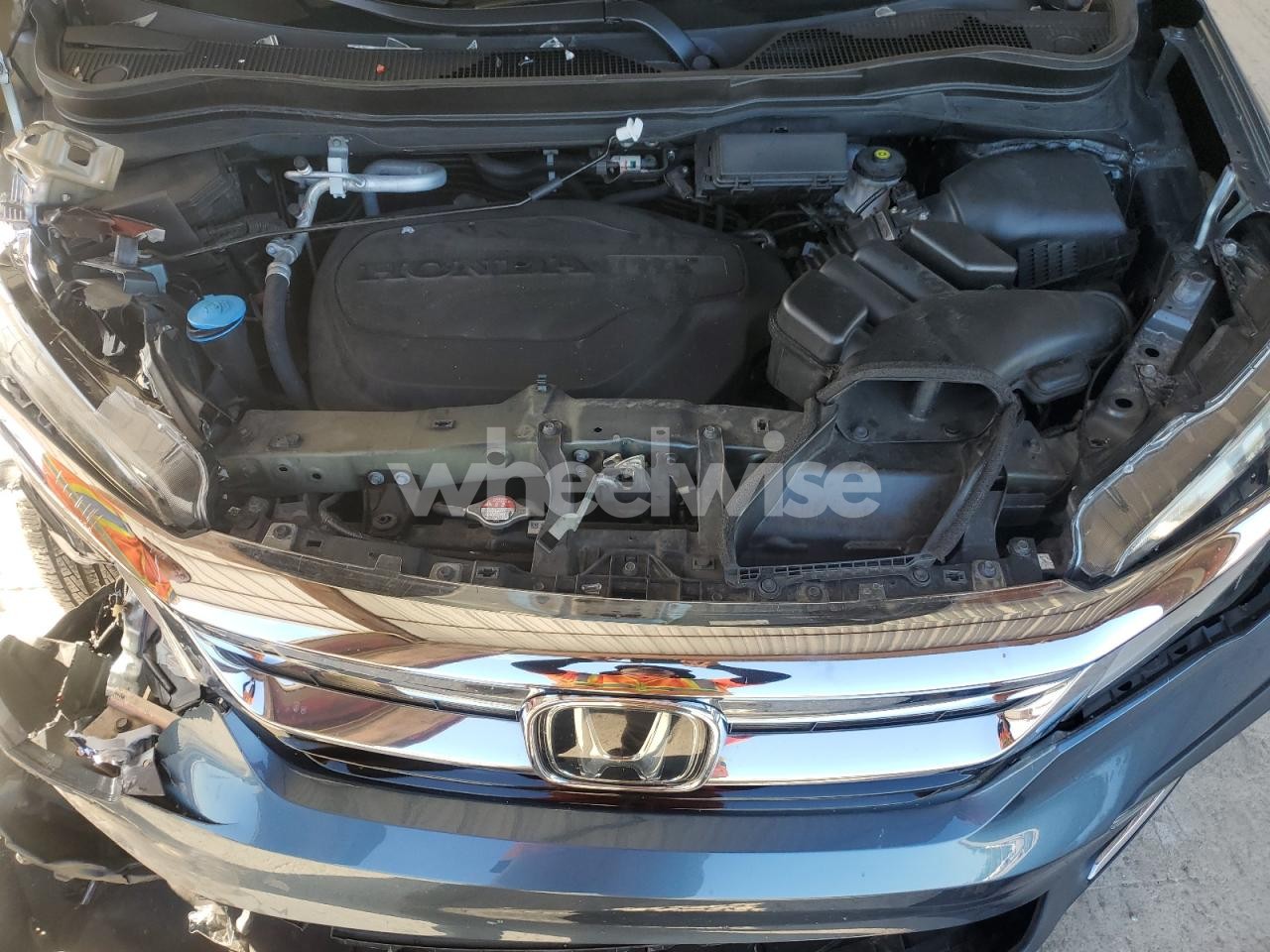 Photo 12 of 2022 HONDA PILOT TOURING (VIN 5FNYF5H69NB024359)