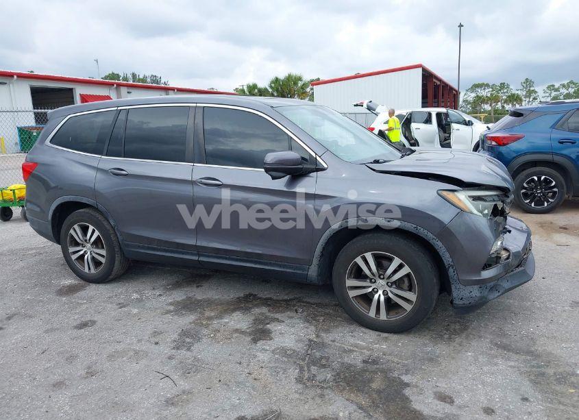 Photo 12 of 2016 Honda Pilot EX-L (VIN 5FNYF5H71GB038672)