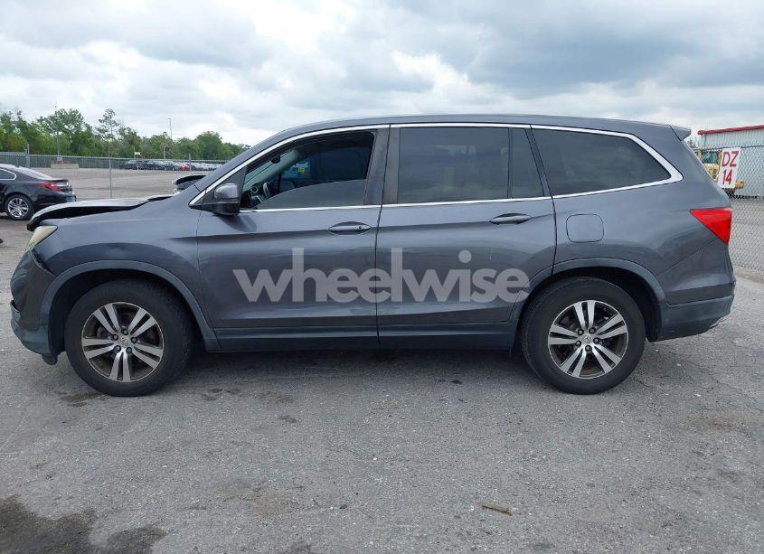 Photo 15 of 2016 Honda Pilot EX-L (VIN 5FNYF5H71GB038672)
