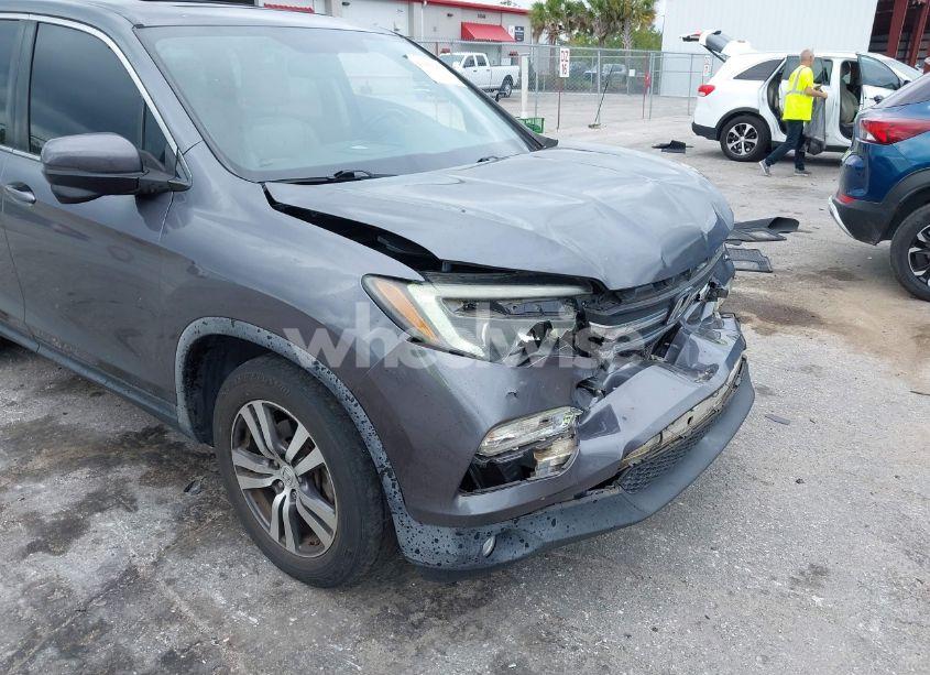 Photo 6 of 2016 Honda Pilot EX-L (VIN 5FNYF5H71GB038672)
