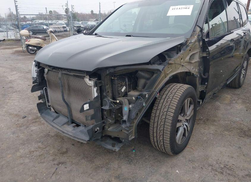 Photo 6 of 2016 Honda Pilot EX-L (VIN 5FNYF5H71GB042933)
