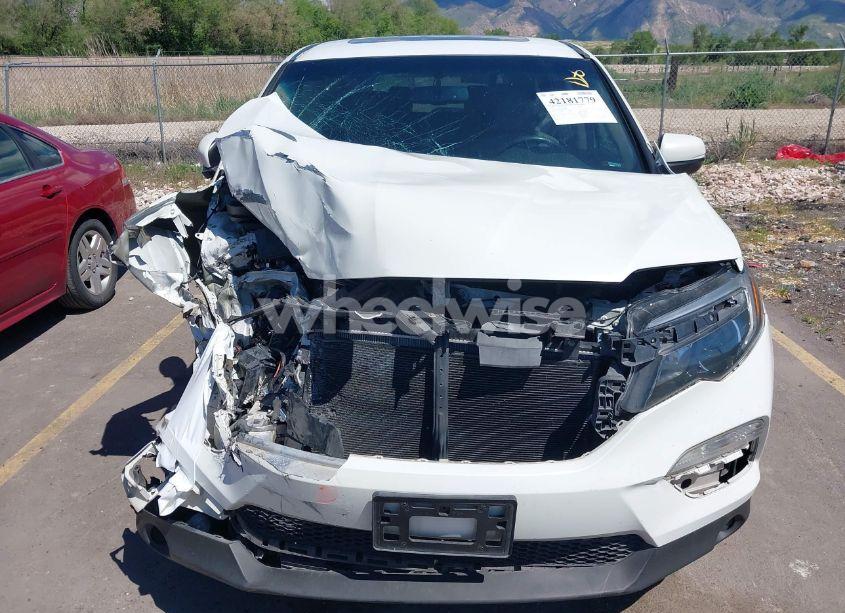 Photo 12 of 2016 Honda Pilot EX-L (VIN 5FNYF5H72GB005549)