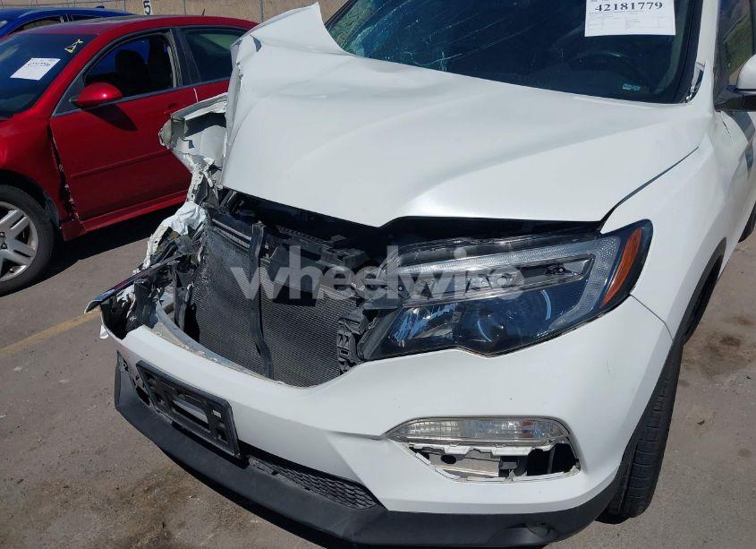 Photo 6 of 2016 Honda Pilot EX-L (VIN 5FNYF5H72GB005549)