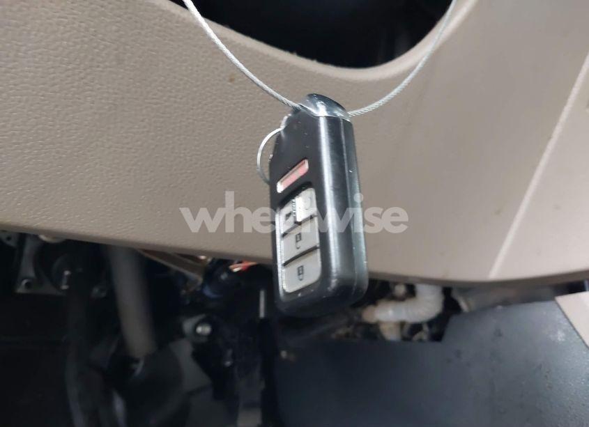 Photo 11 of 2016 Honda Pilot EX-L (VIN 5FNYF5H74GB013880)