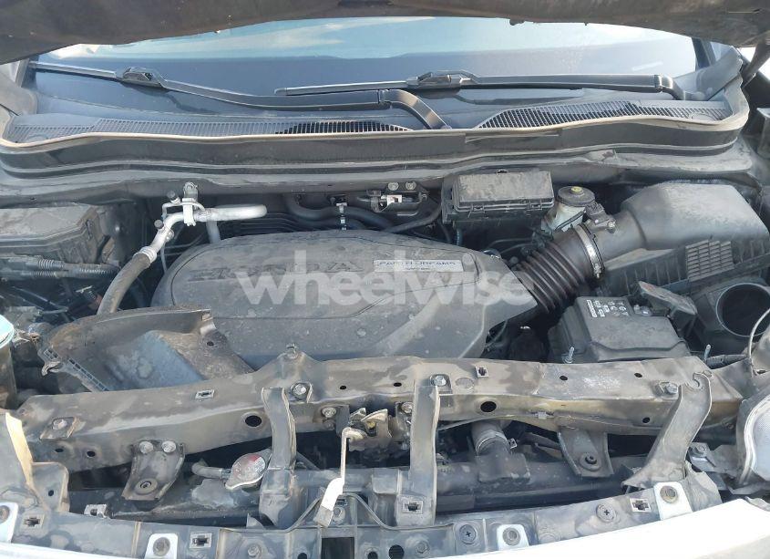 Photo 10 of 2017 Honda Pilot EX-L (VIN 5FNYF5H74HB010026)