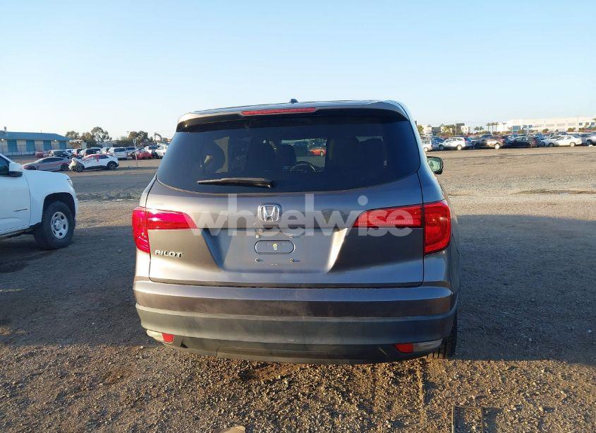 Photo 17 of 2017 Honda Pilot EX-L (VIN 5FNYF5H74HB010026)