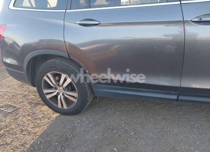 Photo 19 of 2017 Honda Pilot EX-L (VIN 5FNYF5H74HB010026)