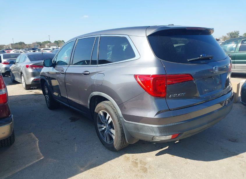 Photo 3 of 2017 Honda Pilot EX-L (VIN 5FNYF5H75HB010021)