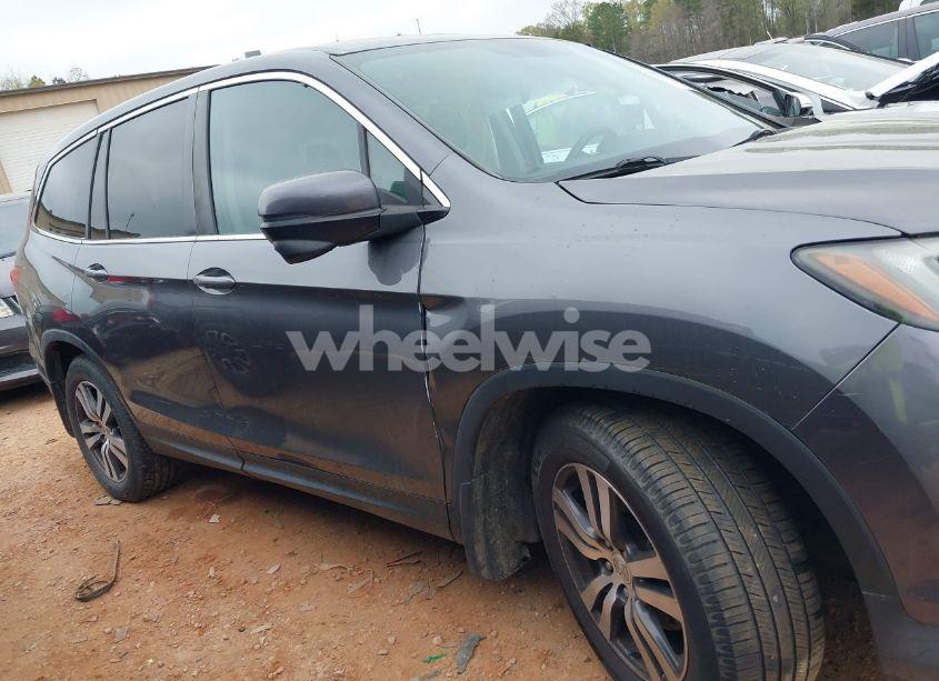 Photo 13 of 2016 Honda Pilot EX-L (VIN 5FNYF5H76GB036173)