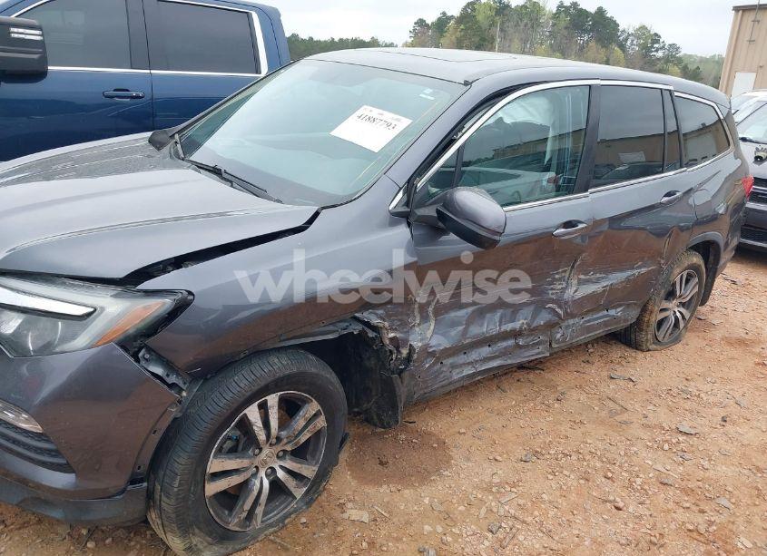 Photo 6 of 2016 Honda Pilot EX-L (VIN 5FNYF5H76GB036173)