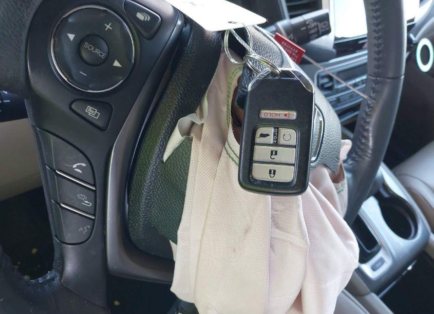 Photo 11 of 2017 Honda Pilot EX-L (VIN 5FNYF5H76HB013624)