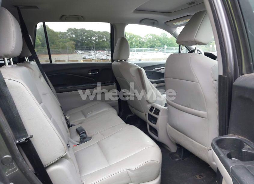 Photo 8 of 2017 Honda Pilot EX-L (VIN 5FNYF5H77HB033090)