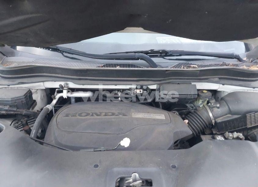 Photo 10 of 2016 Honda Pilot EX-L (VIN 5FNYF5H78GB005541)