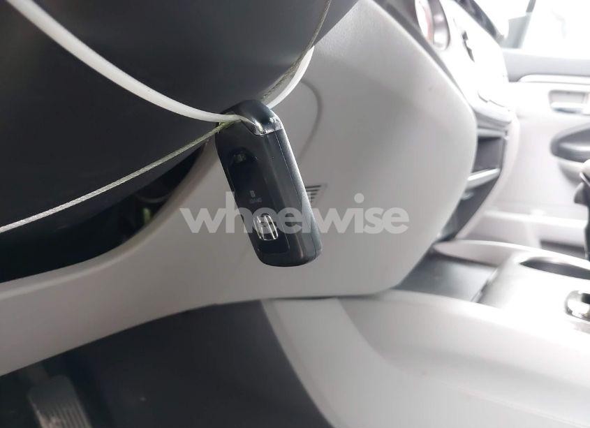 Photo 11 of 2017 Honda Pilot EX-L (VIN 5FNYF5H78HB013558)