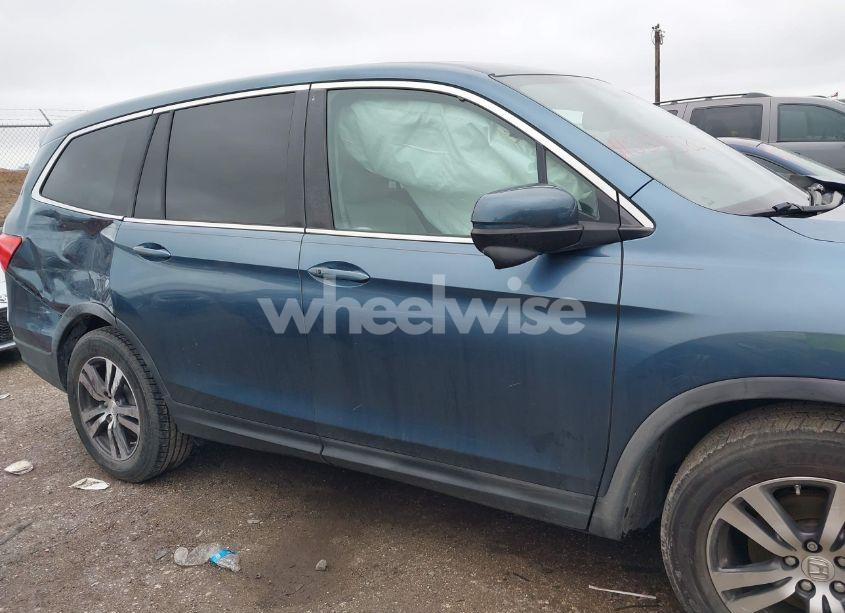 Photo 13 of 2017 Honda Pilot EX-L (VIN 5FNYF5H78HB013558)