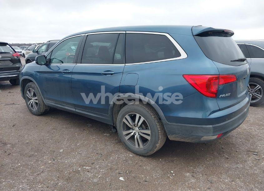 Photo 3 of 2017 Honda Pilot EX-L (VIN 5FNYF5H78HB013558)