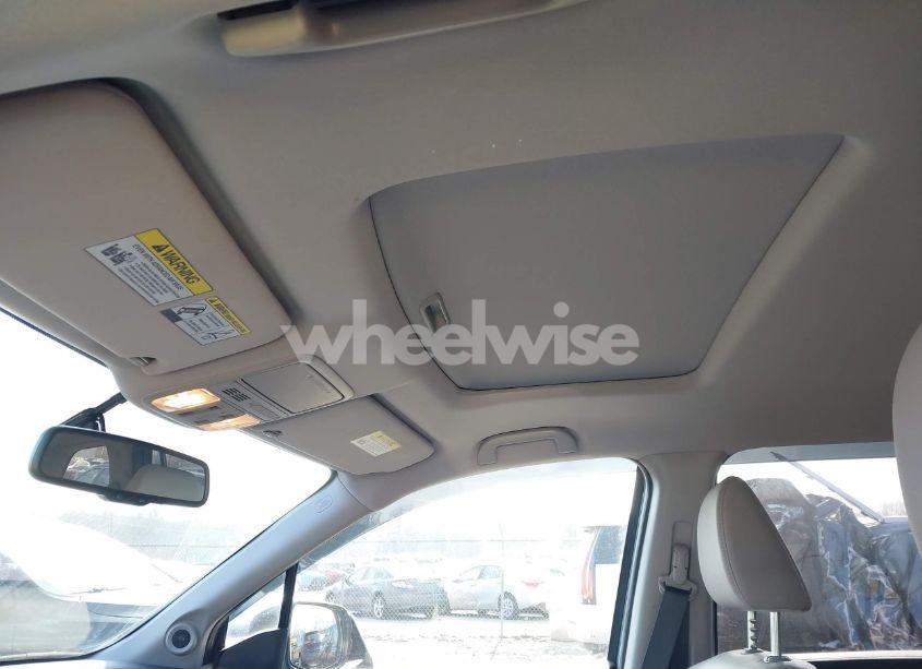 Photo 12 of 2016 Honda Pilot EX-L (VIN 5FNYF5H79GB055123)