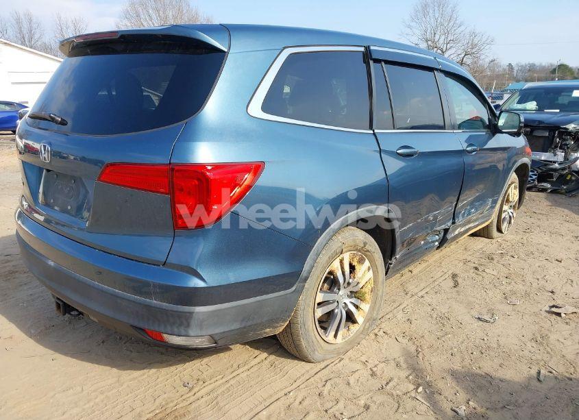 Photo 4 of 2016 Honda Pilot EX-L (VIN 5FNYF5H79GB055123)