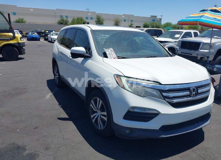 2017 Honda Pilot EX-L (VIN 5FNYF5H80HB040102) main photo