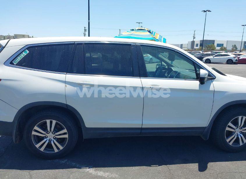 Photo 13 of 2017 Honda Pilot EX-L (VIN 5FNYF5H80HB040102)