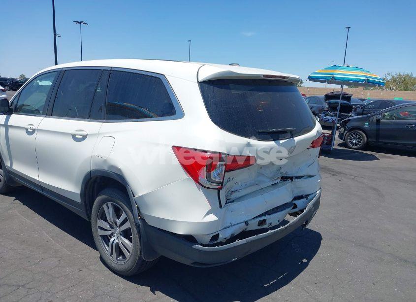 Photo 3 of 2017 Honda Pilot EX-L (VIN 5FNYF5H80HB040102)