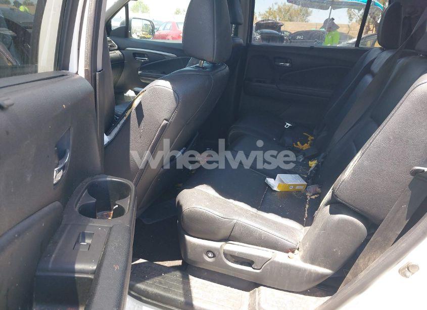 Photo 8 of 2017 Honda Pilot EX-L (VIN 5FNYF5H80HB040102)