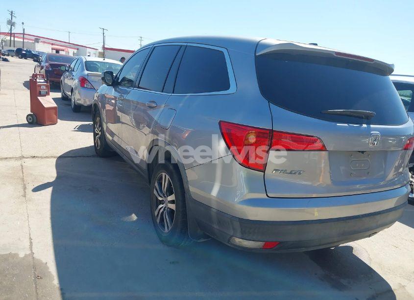 Photo 3 of 2016 Honda Pilot EX-L (VIN 5FNYF5H84GB032292)