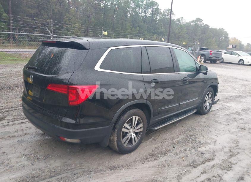 Photo 4 of 2017 Honda Pilot EXL (VIN 5FNYF5H84HB023982)