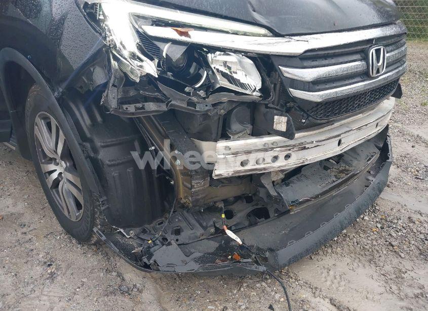 Photo 6 of 2017 Honda Pilot EXL (VIN 5FNYF5H84HB023982)