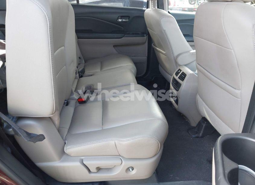 Photo 8 of 2017 Honda Pilot EX-L (VIN 5FNYF5H85HB017723)